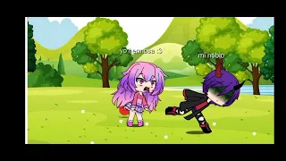 nadie: la niña que se creia kawai y emo: