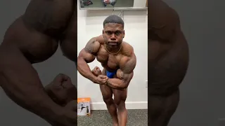 Keone Pearson: Posing and Training