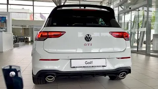 Volkswagen GOLF 8 GTI CLUBSPORT 2022 - new DIGITAL cockpit views & AMBIENT lights (interior TOUR)