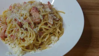 Easy Spaghetti Carbonara Pasta in Minutes