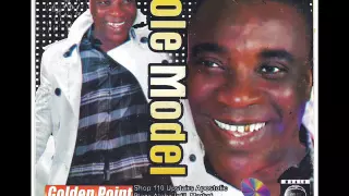 KING WASIU AYINDE  ( AN OLD, AUDIO   LIVE PLAY )