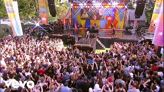 My Songs Know What You Did In The Dark (Light Em Up) (Live On Good Morning America)