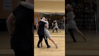 Street Tango Improvisation. Павел Собирай и Анна Шустова. #neotango #dance #tangonuevo #tango #dance