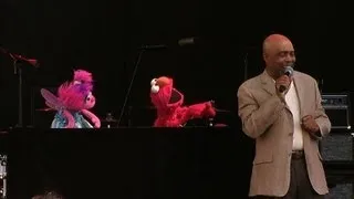 2012 White House Easter Egg Roll: Sesame Street Characters Perform