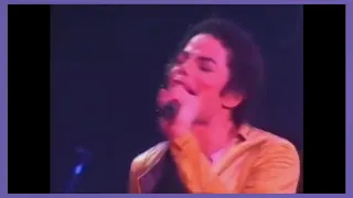 Funny Michael Jackson Stage Moment: What happened to Brad? LOL