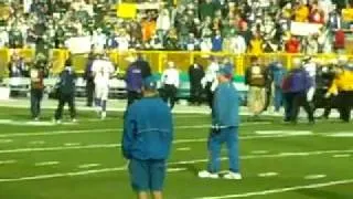 Favre Returns to Lambeau