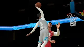 Insane Embarrassing Poster Over Giannis In NBA 2K22 Mobile