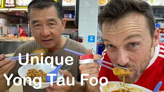 🇸🇬 Yong Tau Foo 🍜 | Unique Singaporean Street Food 🐟