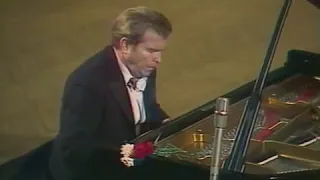 Emil Gilels plays the Prelude in B minor Bach Siloti