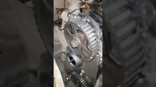 Гнет ли клапана при обрыве ремня грм на двигателе RF Volkswagen Passat B3