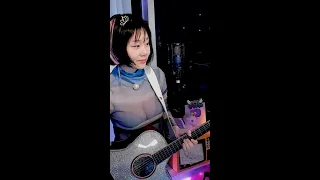 새벽비(세로버젼) 음충470회 ♥ Live by I.Q(아이큐) #가수아이큐 #iqmusic #verticaliq  @I.QMusic