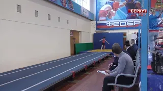 Торжокские спортсмены приняли участие в региональных соревнованиях на акробатической дорожке