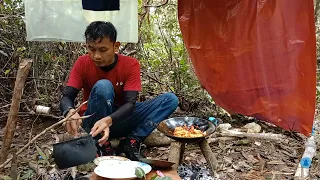 Solo Camping di Hutan: Bushcraft | Rileks & Menyenangkan [ ASMR ]