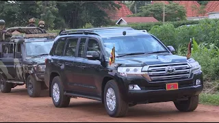 Museveni meets parents of Balam Barugahara (Events Promoter) as he opens Radio7 in Masindi-Sept 2022