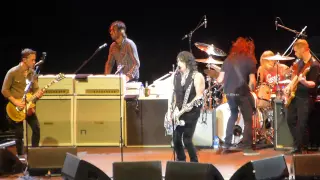 Foo Fighters - Do You Love Me (W/ Paul Stanley) (The Forum,Los Angeles CA 1/10/15)