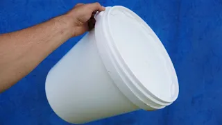 КРУТАЯ САМОДЕЛКА ИЗ ОБЫЧНОГО ВЕДРА за 5 минут! COOL DIY FROM AN ORDINARY BUCKET in 5 minutes!