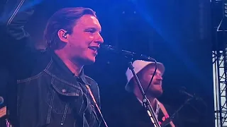 George Ezra - Green Green Grass - Isle of Wight Festival 2033