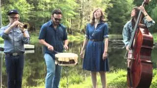 Garden Sessions: Lake Street Dive - "Hello? Goodbye!" - Radio Woodstock 100.1 - 6/21/14