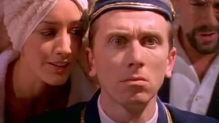 Four Rooms - Groom Service - 1995