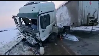 Фатальный обгон перед фурой: трагическая авария в Мордовии