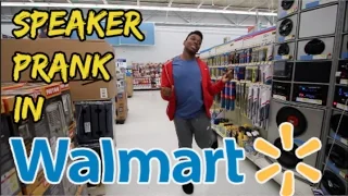 CRAZY SPEAKER PRANK IN WALMART! ( STREAKING)