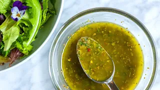 How to Make Homemade Italian Dressing (Better Than Store-Bought)