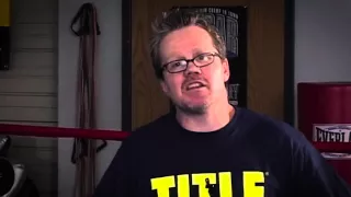 #TBT - The Smart Boxer Wins - Freddie Roach - TITLE Boxing - Boxing Tips & Advice