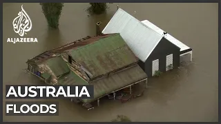 Sydney floods: Thousands flee worst flooding in 60 years