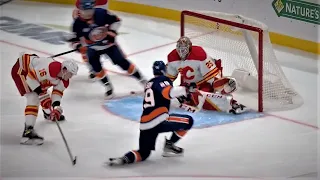 Brock Nelson Does It Again To Make It A 3-2 Flames Lead In The Second Period