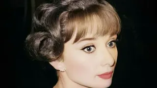 Audrey  Hepburn.  Одри  Хепберн.  " Однажды 🌙 вечером". 💖💮💫 55.