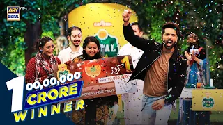 Winners of Vital Tea Special bumper prize of 1 Crore Rupees in tonight's show of #JeetoPakistan