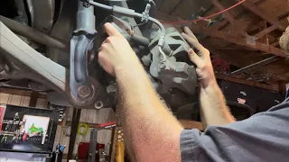 2014 Jeep Grand Cherokee Front Struts and Links Replacement