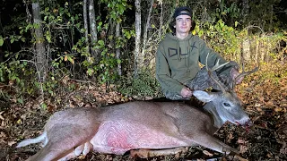 Buck dropped in it’s tracks with crossbow (Graphic) #raisedoutdoors