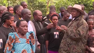 Museveni rushes to Mityana, meets old people in land wrangles