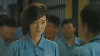 Village girl's kungfu is peerless,defeating top three masters. Even prison bully is no match for her