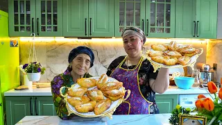 Making Most Popular Turkish Sweet (Mussel Baklava)