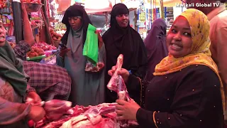 Inside WAHEN market, Hargeisa SOMALILAND | Met awesome traders