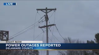 High wind causes damage, power outages in central Ohio