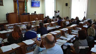 У Чернівецькій облраді вдруге провалили голосування про заборону ОПЗЖ та партії Шарія