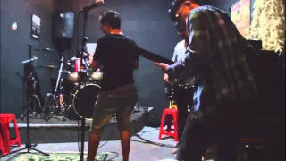 BESOK BUBAR - PAHLAWAN BERTOPENG (COVER)