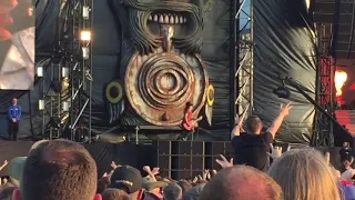 Guns n Roses rocking Download Festival 2018