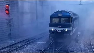 Un Superbe Réseau ferroviaire 1500 volts aux pieds des falaises Superb HO rail network in the French