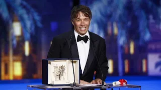 Arts24 in Cannes: Sean Baker's sex worker comedy "Anora" wins the Palme d'or • FRANCE 24 English