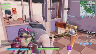 Fortnite bug in Tilted Towers