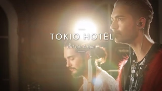 Tokio Hotel "Girl Got A Gun" At Guitar Center