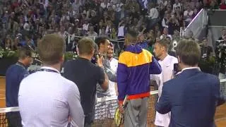 Florenzi e Fognini esultano dopo la vittoria contro Totti e Kyrgios