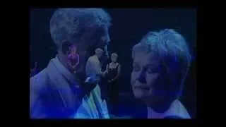 Judy Dench - Send in the Clowns.mpg