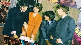 ♫ The Beatles 22nd birthday party for Paul McCartney at the Sheraton Hotel, 1964 /photos