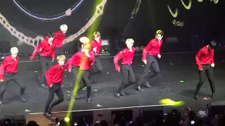 SEVENTEEN Diamond Edge in Chicago - Crazy in Love