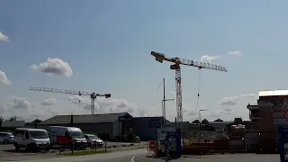 2 grue potain à Vitré, ( celle de gauche bientôt 2ans de présence )